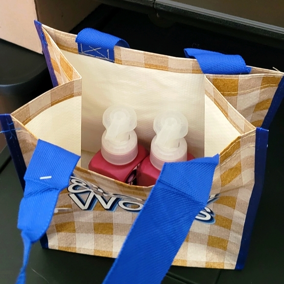 Cotton Candy Grape Bath & Body Foaming Handsoap + BBW Tote Bag 🛍 - Picture 2 of 8